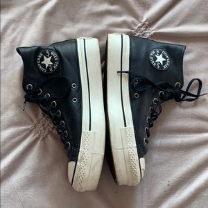 Converse Shoes - Platform Classic Converse in black leather Converse Shoes - Platform Classic Converse in black leather
